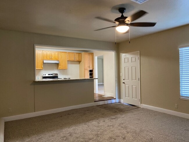 Building Photo - Four Bed, Two Bath Home In Stockton's Holi...