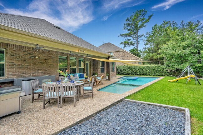 Building Photo - 98 Lindenberry Cir