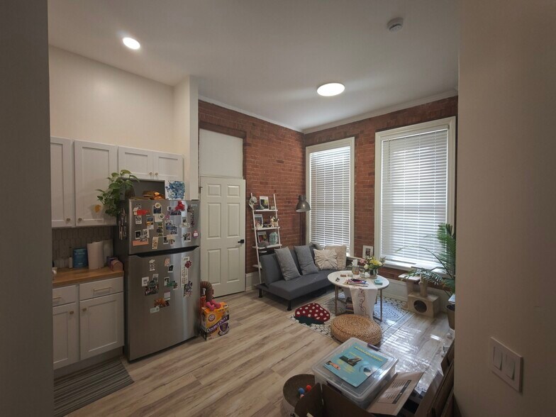 Building Photo - 4204 Williamson Pl