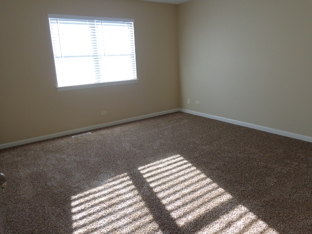 Building Photo - 801 Woodbine Ln