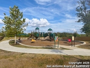 Building Photo - 388 Arbor Cir