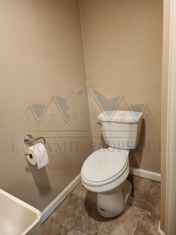 Building Photo - 1256 N 6th St