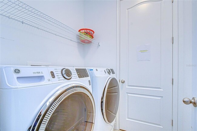 Building Photo - 2828 Posada Ln