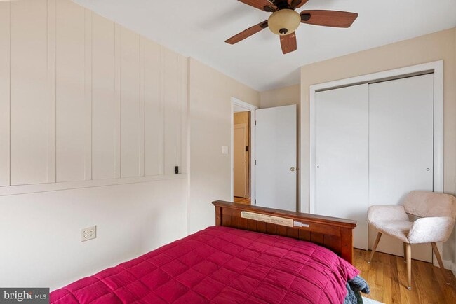 Building Photo - 516 Hollingsworth Dr