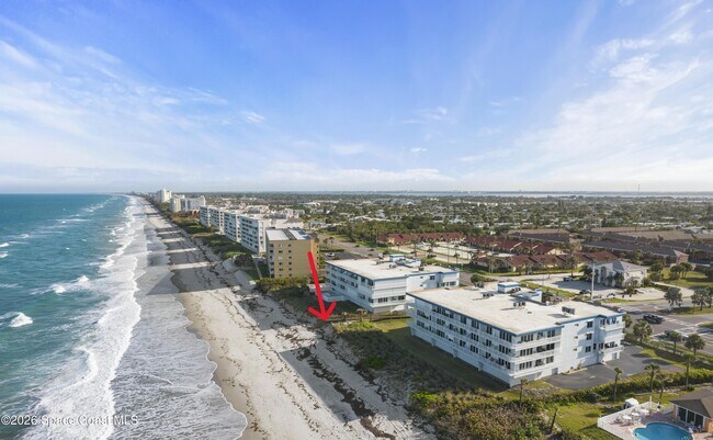 Building Photo - 925 Palm Springs Blvd