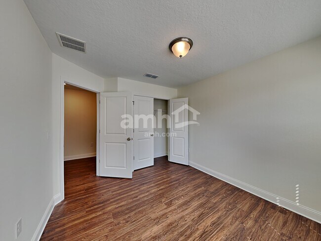 Building Photo - 80 Fornells Way