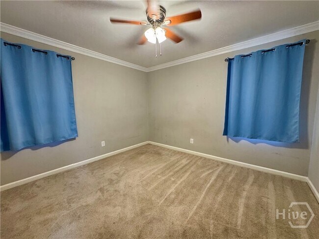 Building Photo - 12406 Largo Dr