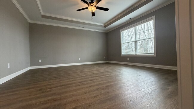 Building Photo - 6530 Fortuna Ave