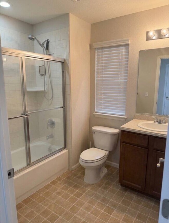 Building Photo - 1505 Diamond Rim Dr