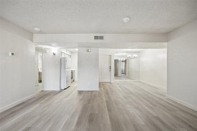 Building Photo - 11480 Audelia Rd