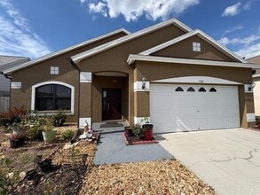 Building Photo - 9701 Patrician Dr