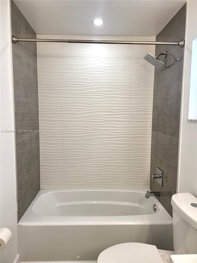 Building Photo - 9723 N New River Canal Rd