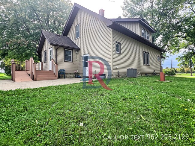 Building Photo - 7250 County Rd 19