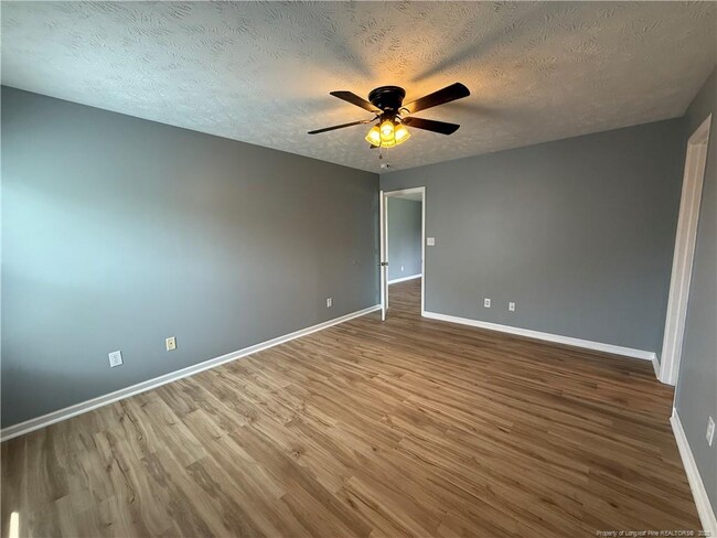 Building Photo - 109 Woodbine Dr