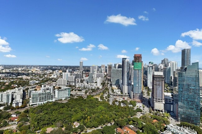 Building Photo - 1643 Brickell Ave