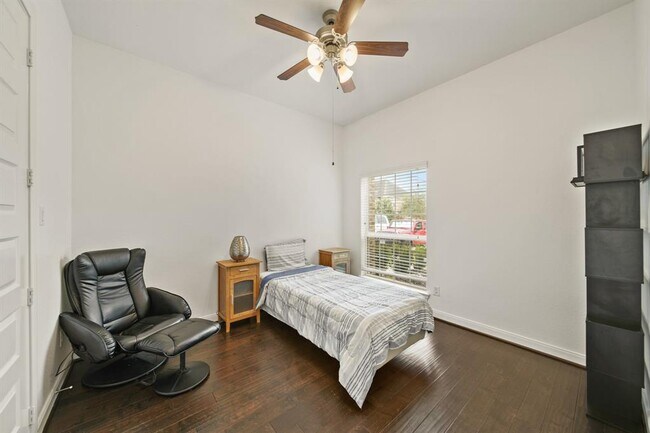 Building Photo - 7413 Woodward Springs Dr