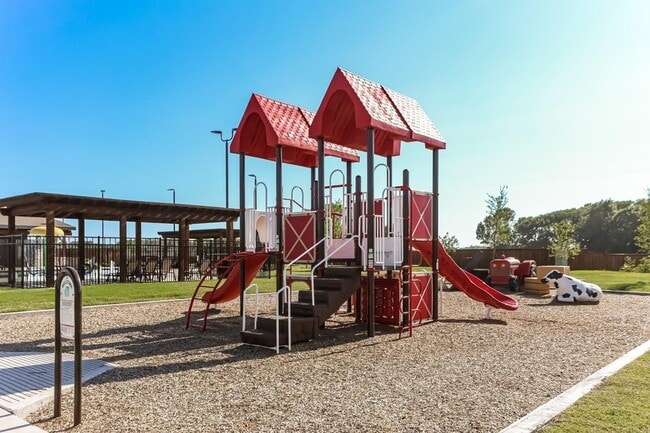 Building Photo - 6224 Sandpiper Ln
