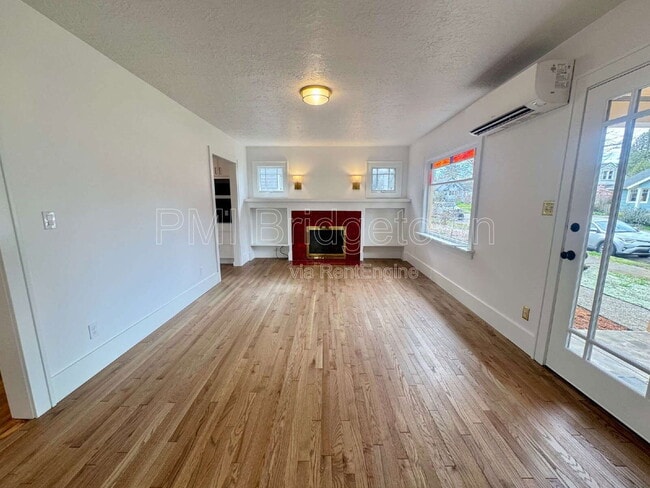 Building Photo - 7300 N Mobile Ave