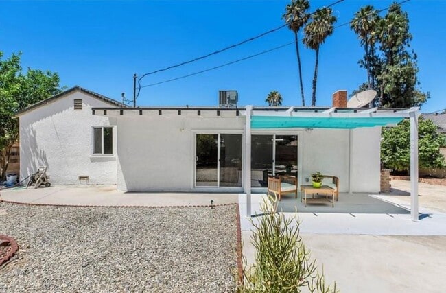 Building Photo - 7800 Fairchild Ave