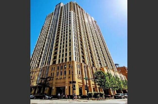 Building Photo - 1234/1250 S Michigan Ave