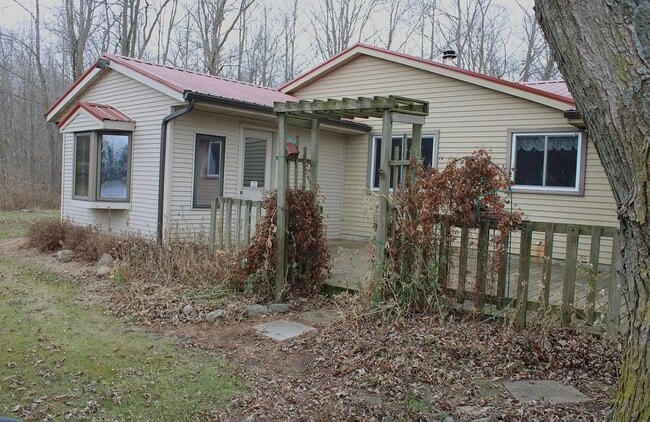 Building Photo - 15601 Bull Rapids Rd