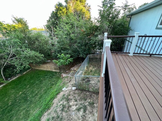 Building Photo - Newly Remodeled 3 Bed Home in Arvada