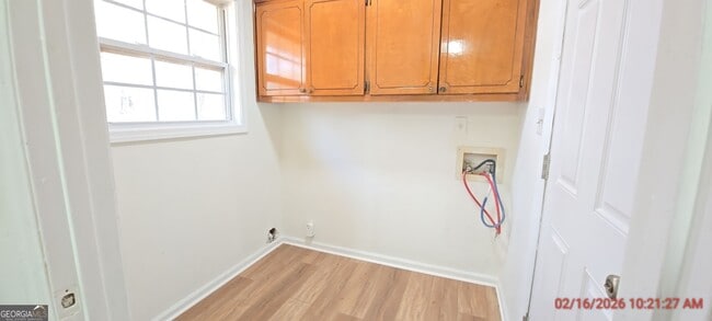 Building Photo - 65 Harris St