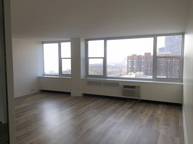 Building Photo - 4250 N Marine Dr