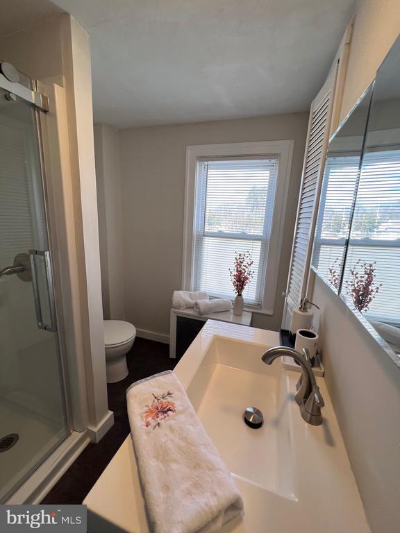 Building Photo - 629 White Horse Ave