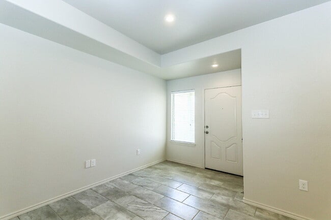 Building Photo - 6905 67th St