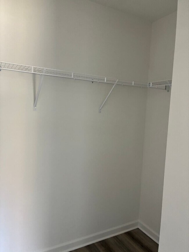 Building Photo - BRAND NEW SINGLE FAMILY HOME IN LOGANVILLE