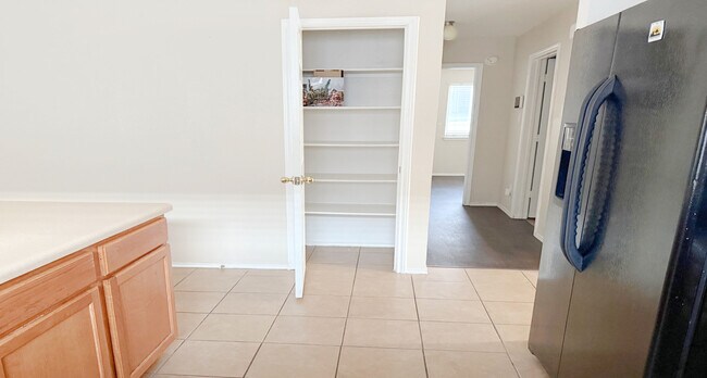 Building Photo - 4603 Causeway Ct