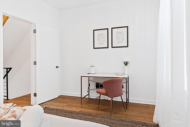 Building Photo - 1524 S 25th St