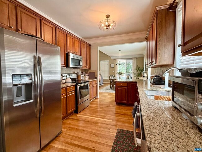 Building Photo - 422 Cranberry Ln
