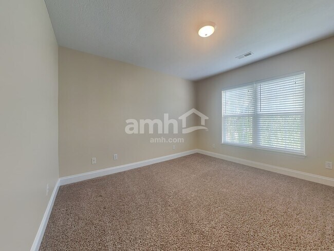Building Photo - 5217 Trumpet Vine Ln