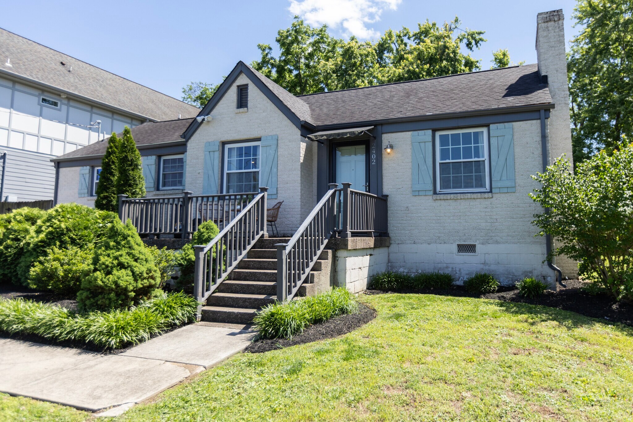 Building Photo - 2402 Carter Avenue