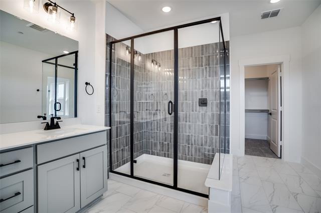 Building Photo - 8925 Enclave Wy