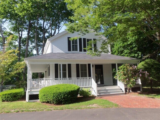 Building Photo - 364 Bellevue Ave