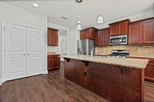 Building Photo - 31399 Spoonbill Rd