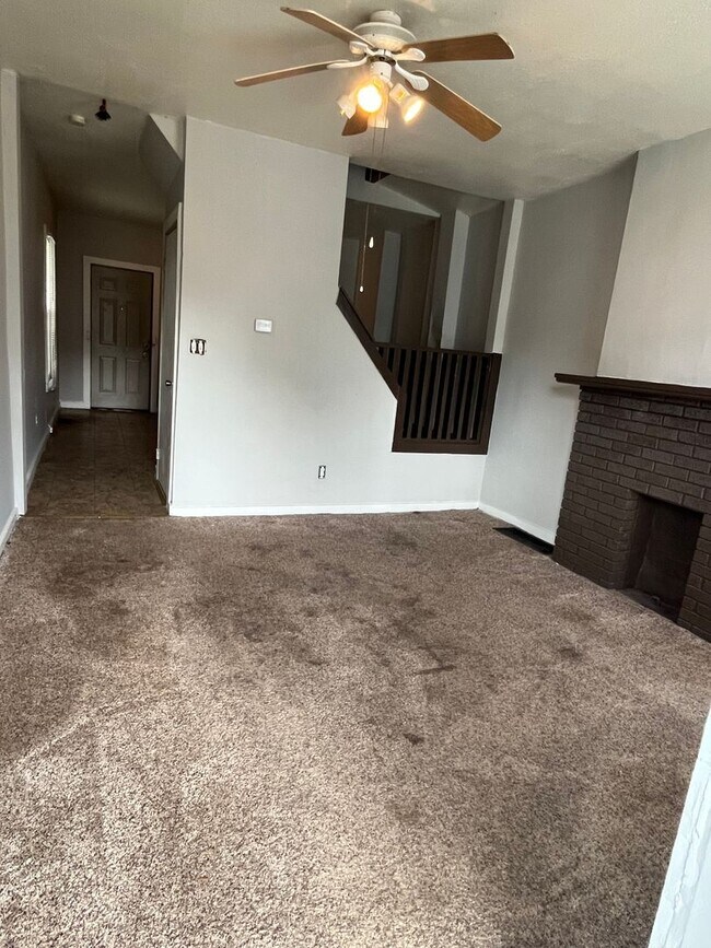 Building Photo - 1808-1810-1810 S 6th St