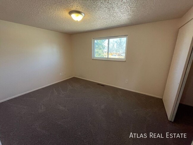 Building Photo - 4435 S Anjelina Cir