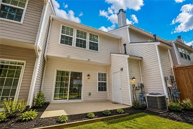 Building Photo - 1745 Kilmington Ct