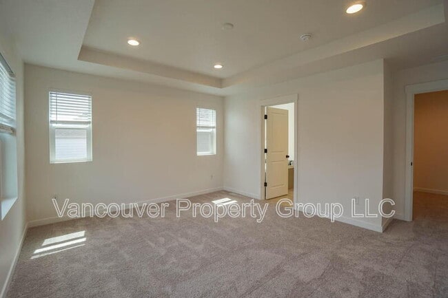 Building Photo - 1605 NE 180th Ave