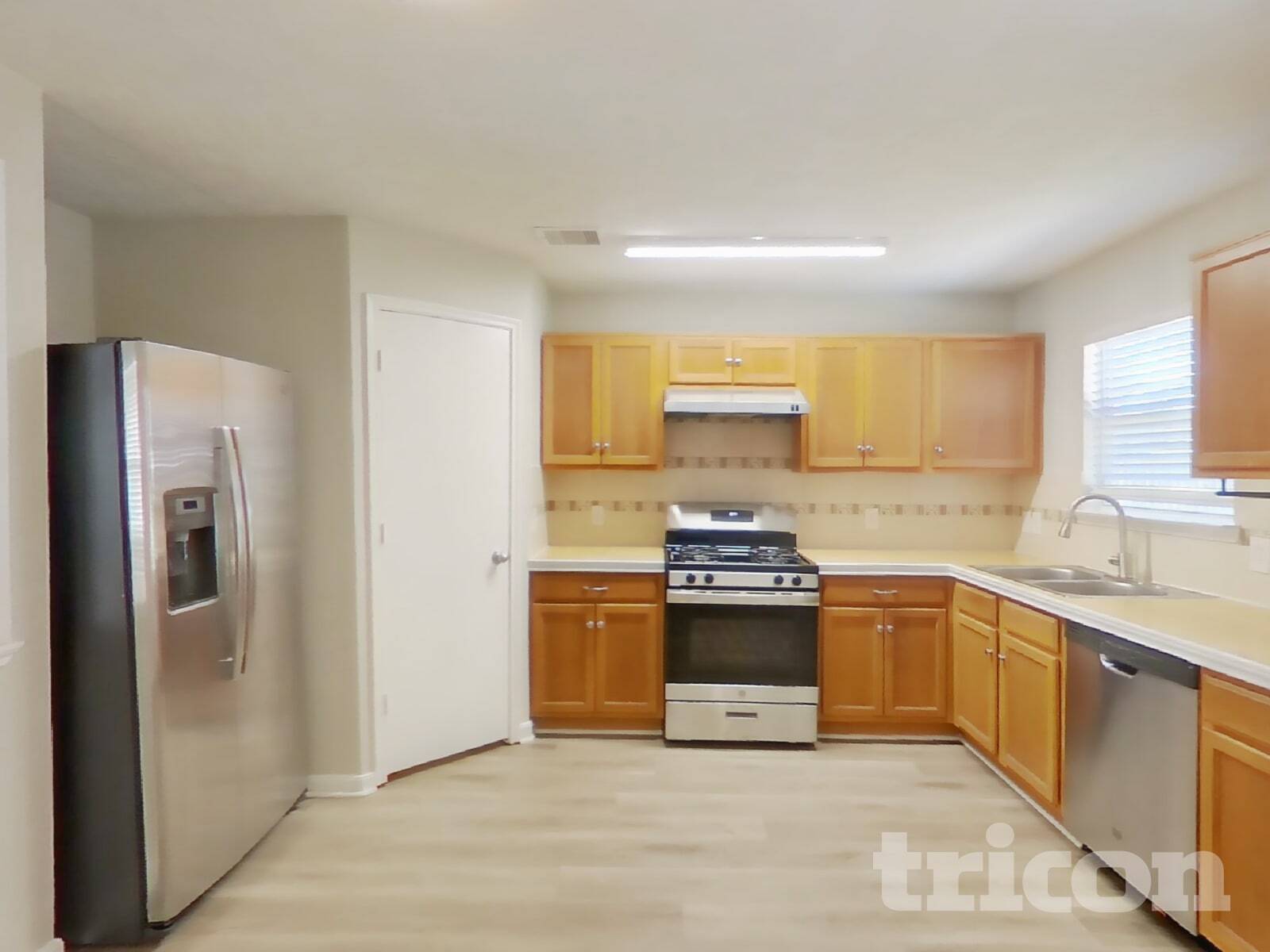 Building Photo - 21135 Wickton Ln