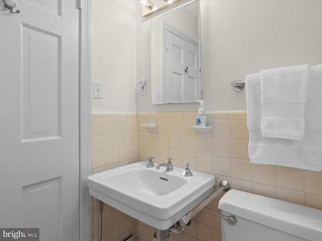 Building Photo - 4725 Rock Spring Rd