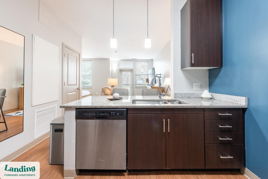 Building Photo - 1111 Stratford Ave