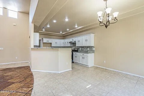 Building Photo - West El Paso Ranch Home