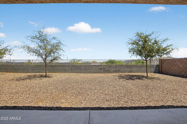 Building Photo - 3405 S 183rd Dr