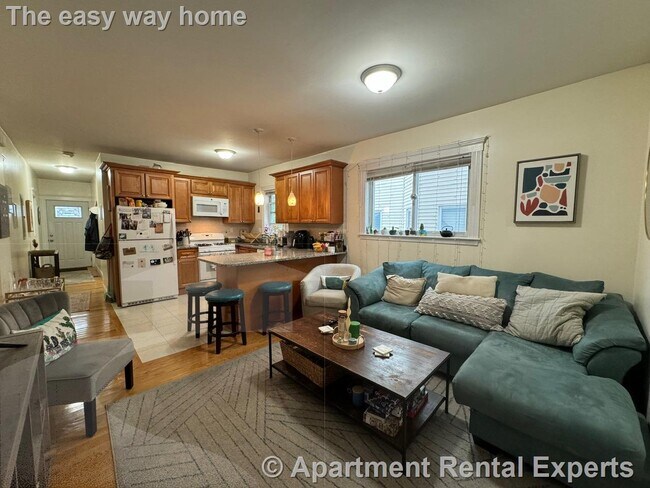 Building Photo - 29-31 Belknap St Unit #1