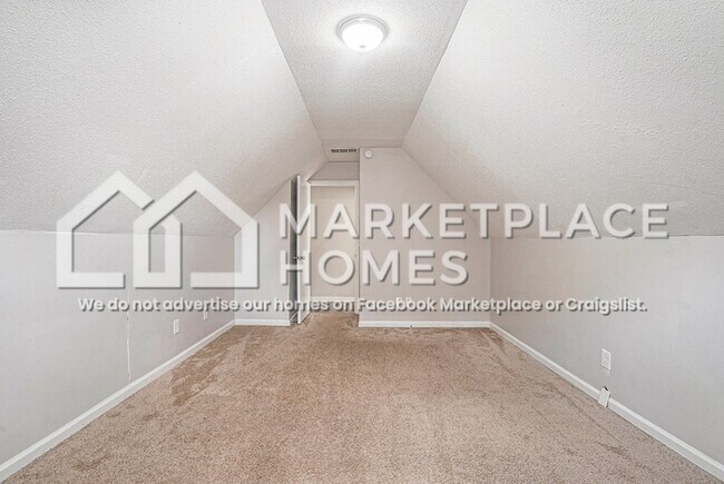 Building Photo - 6428 Phillips Creek Dr